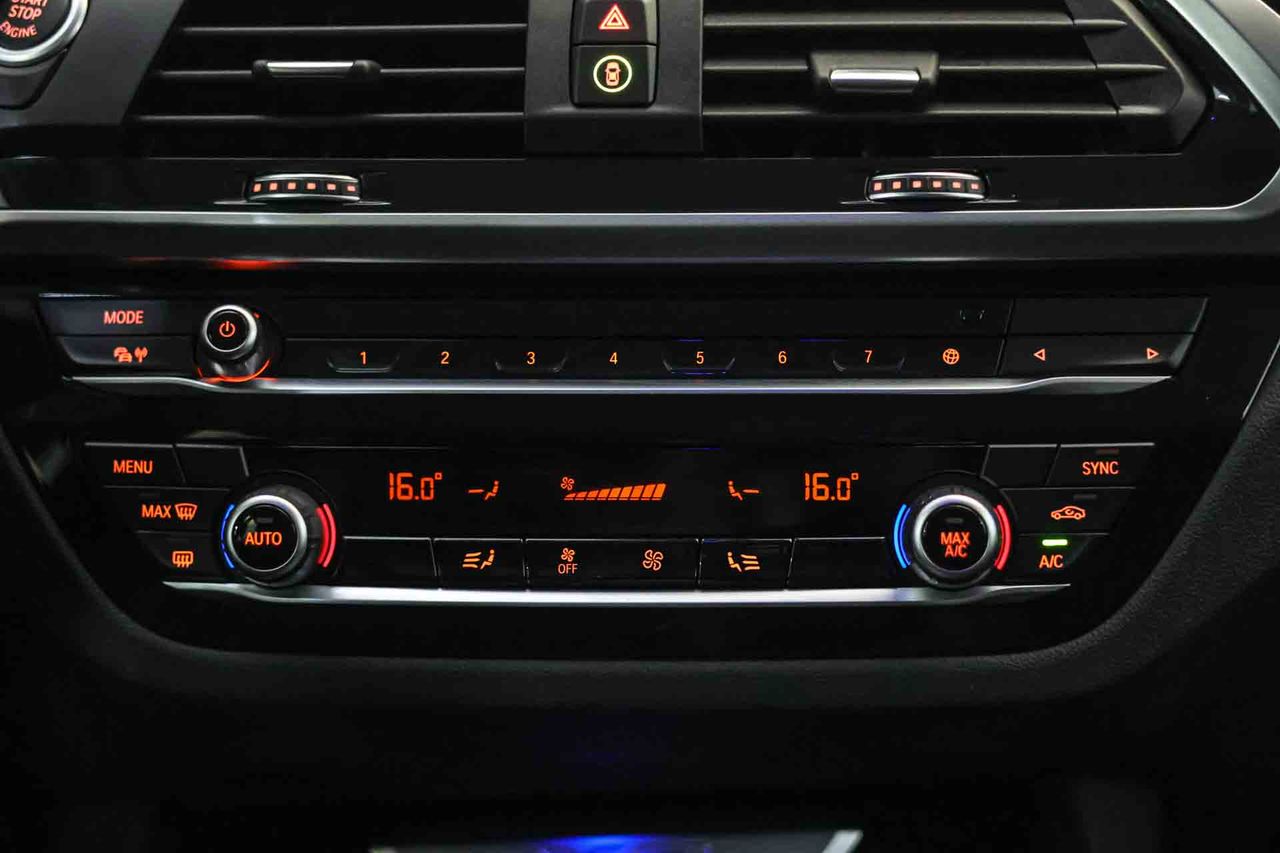 BMW X3 xDrive20d - Foto 48