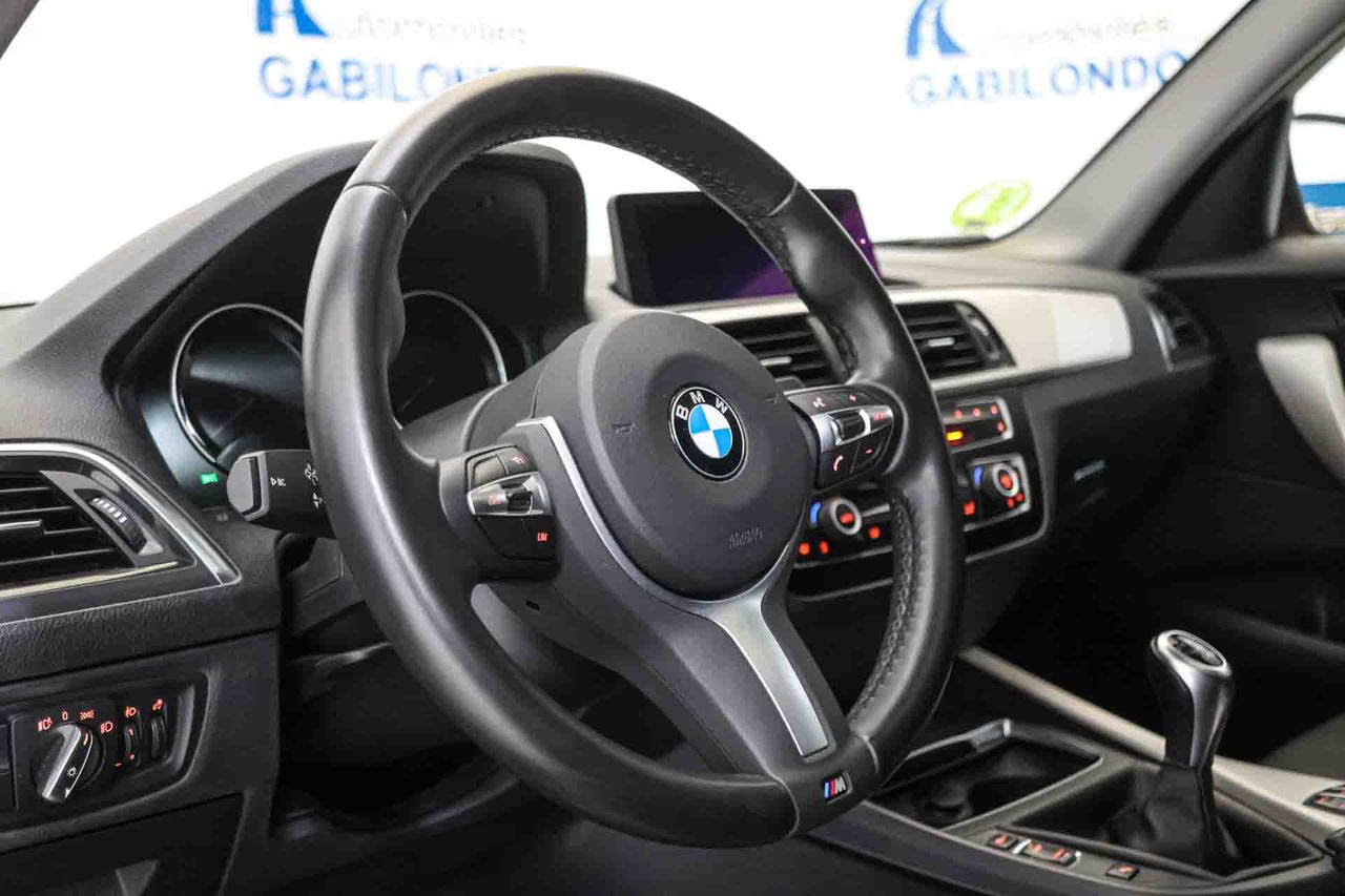 BMW Serie 1 116d **Techo solar** - Foto 6