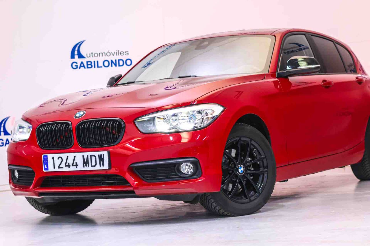 BMW Serie 1 116d **Techo solar** - Foto 26