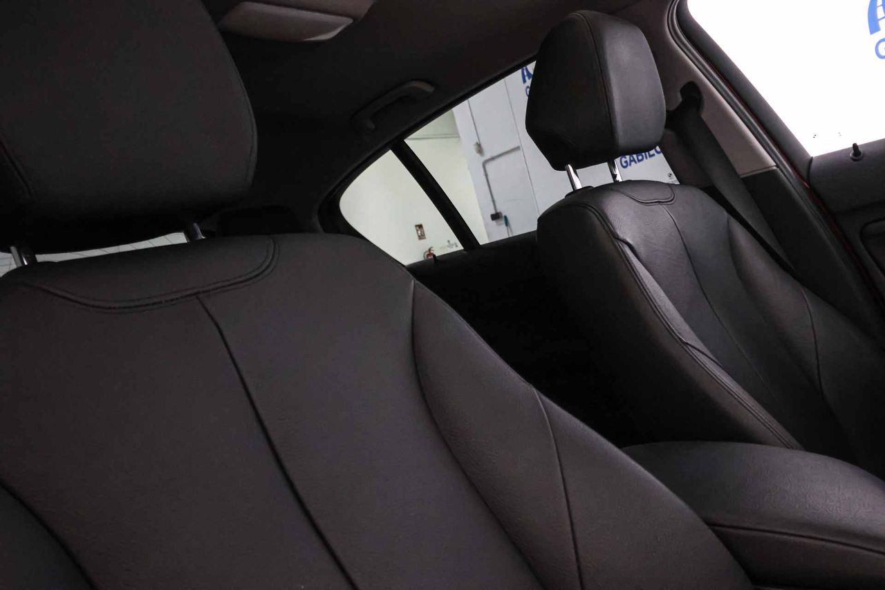 BMW Serie 1 116d **Techo solar** - Foto 55