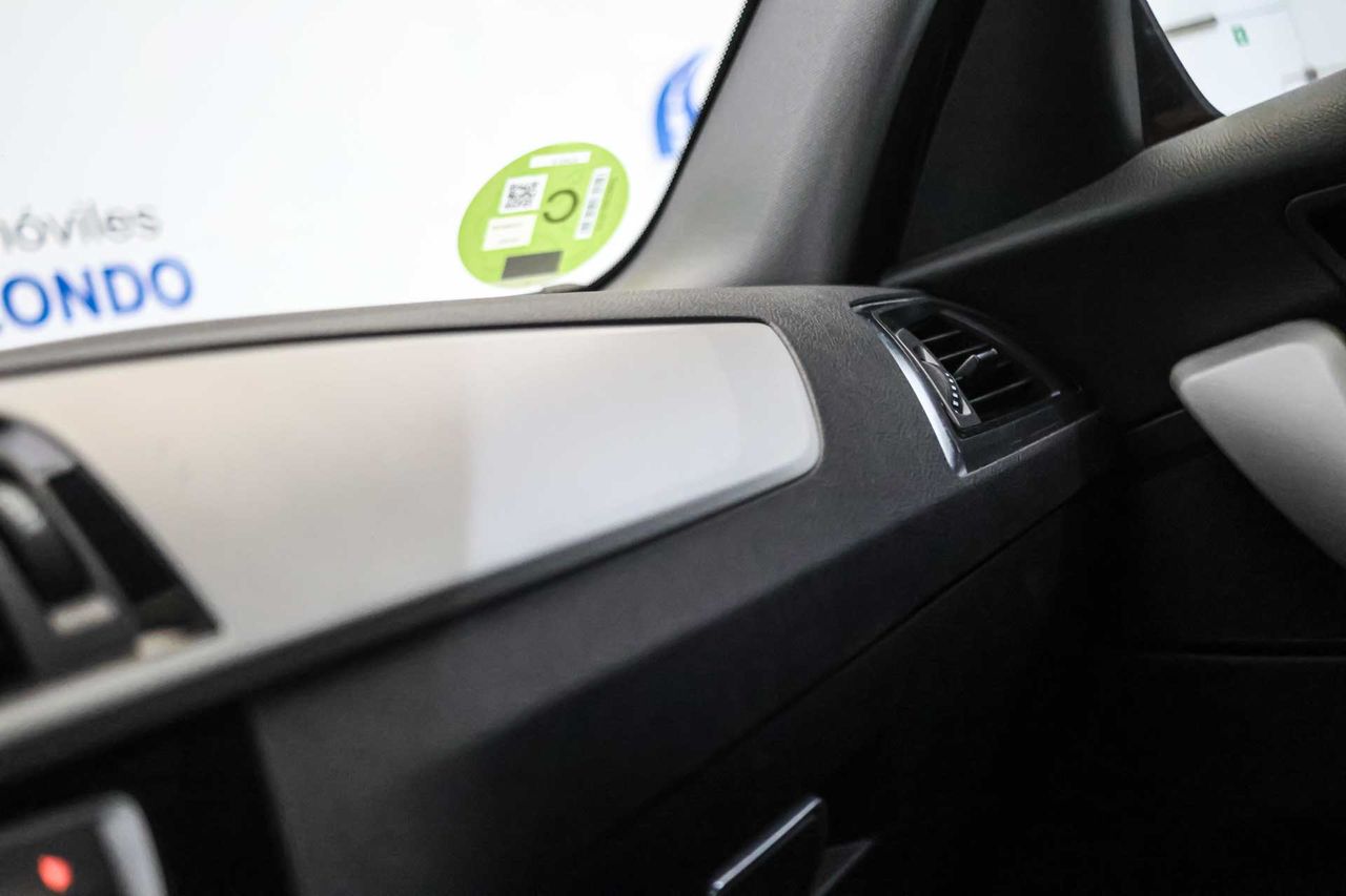 BMW Serie 1 116d **Techo solar** - Foto 56