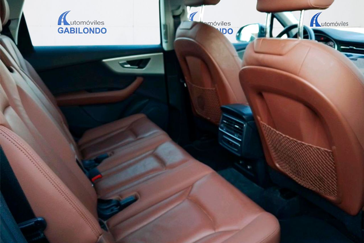 Audi Q7 55 TFSIe 280kW (381CV) quattro tiptronic - Foto 8