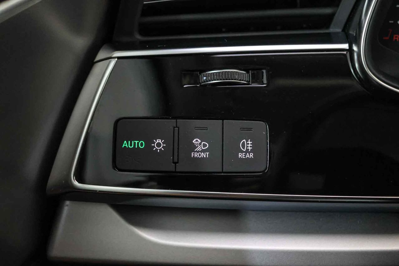 Audi Q7 55 TFSIe 280kW (381CV) quattro tiptronic - Foto 36