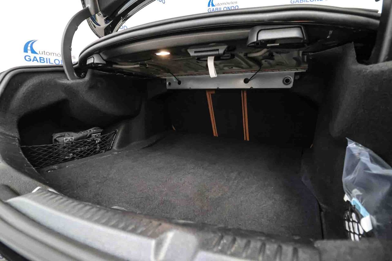 Mercedes Clase E E 220 d Coupé AMG Line **Techo solar** - Foto 60