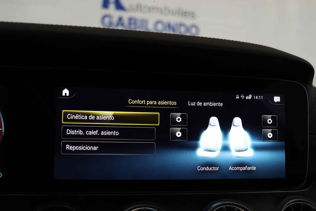 Mercedes Clase E E 220 d Coupé AMG Line **Techo solar** - Foto 64