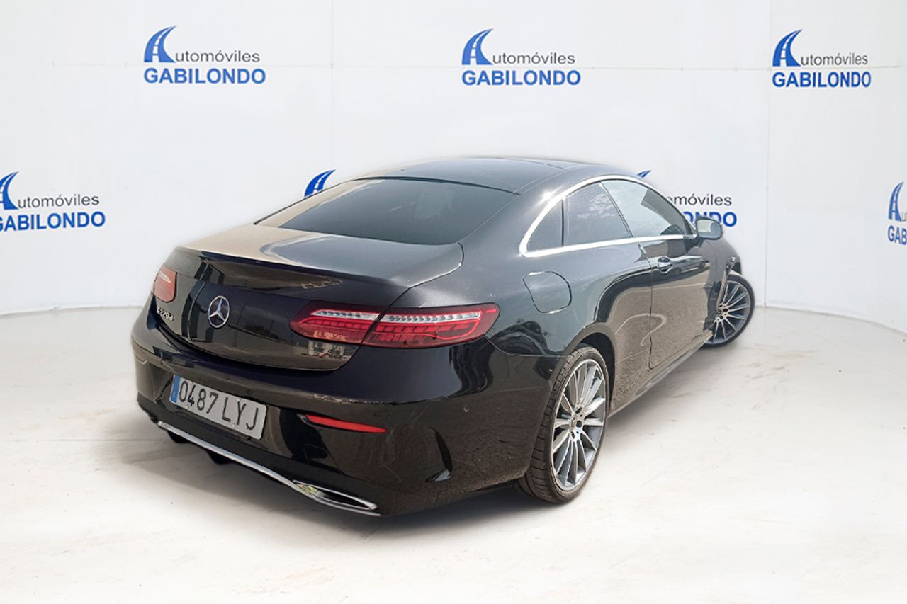 Mercedes Clase E E 220 d Coupé - Foto 3