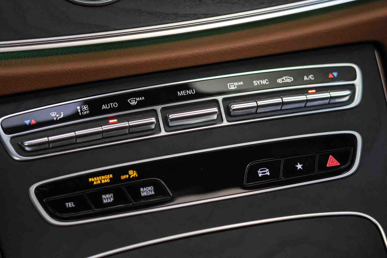 Mercedes Clase E E 220 d Coupé AMG Line **Techo solar** - Foto 50