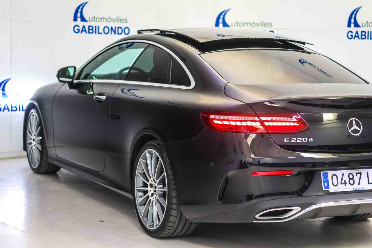 Mercedes Clase E E 220 d Coupé AMG Line **Techo solar** - Foto 28