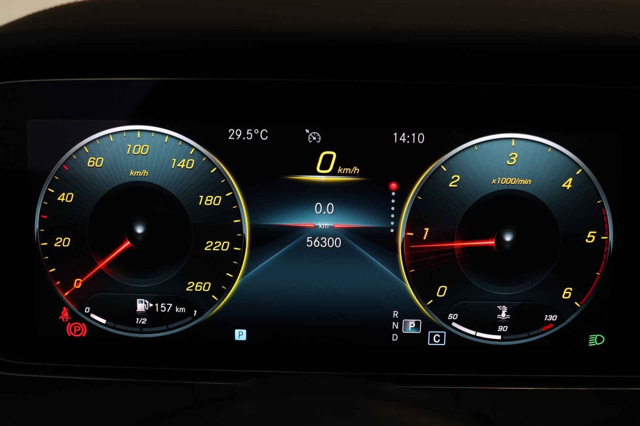 Mercedes Clase E E 220 d Coupé AMG Line **Techo solar** - Foto 61