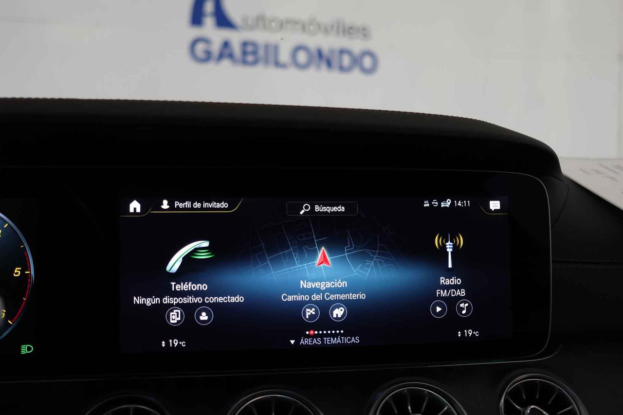 Mercedes Clase E E 220 d Coupé AMG Line **Techo solar** - Foto 62