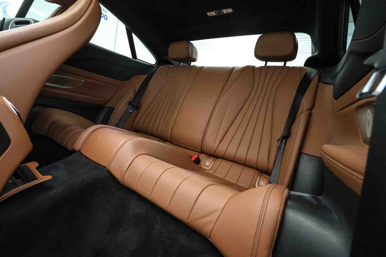 Mercedes Clase E E 220 d Coupé AMG Line **Techo solar** - Foto 52
