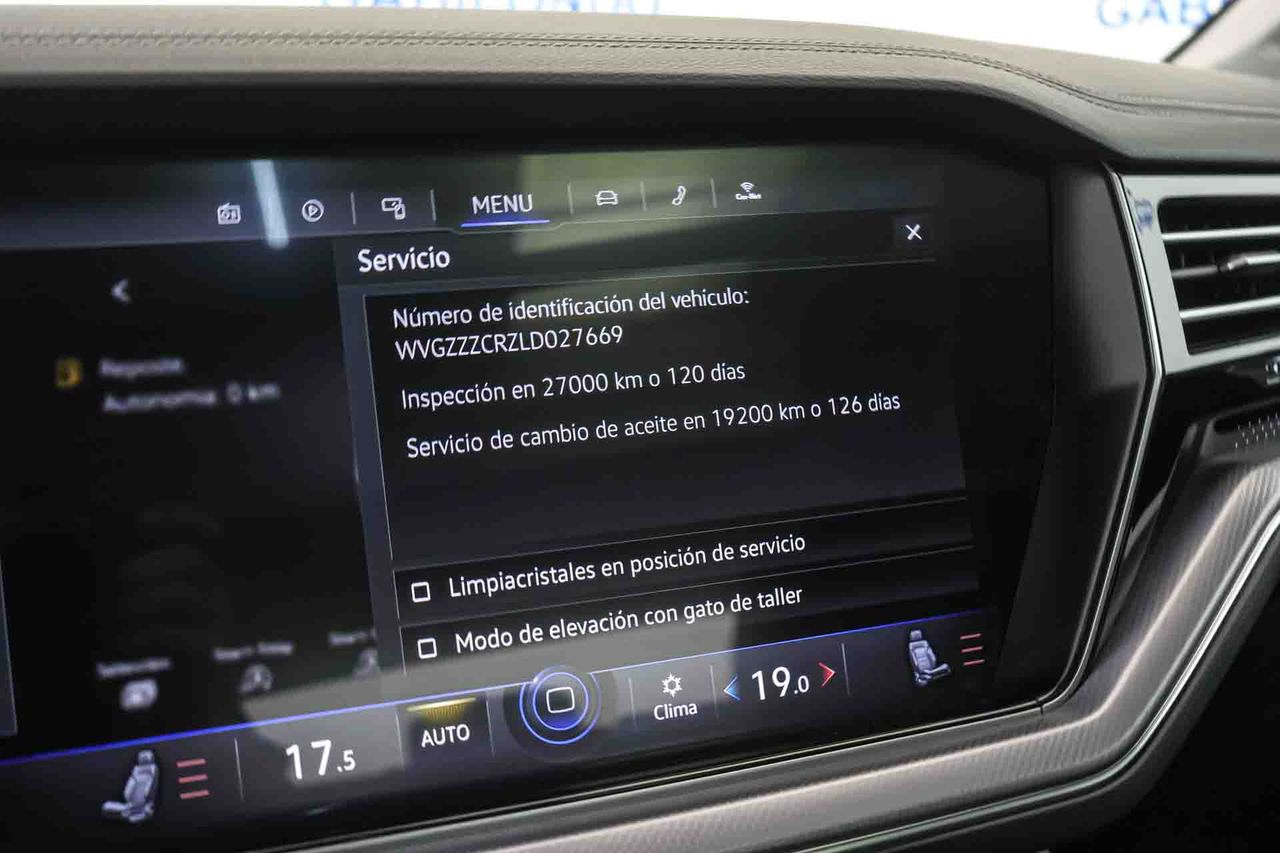 Volkswagen Touareg R-Line 3.0 TDI 170kW (231CV) Tip 4Motion **Techo panorámico** - Foto 64