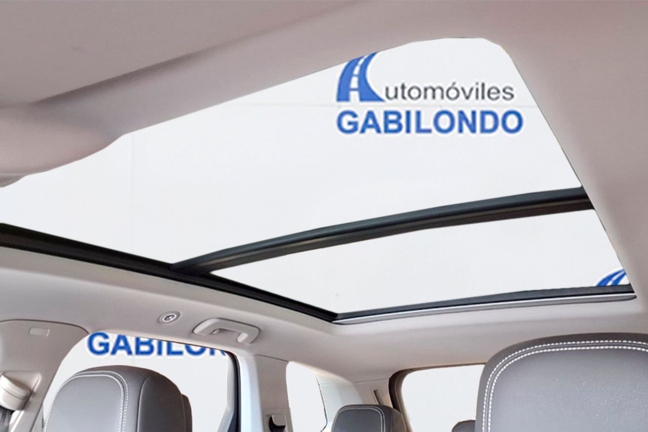 Volkswagen Touareg R-Line 3.0 TDI 170kW (231CV) Tip 4Motion **Techo panorámico** - Foto 9
