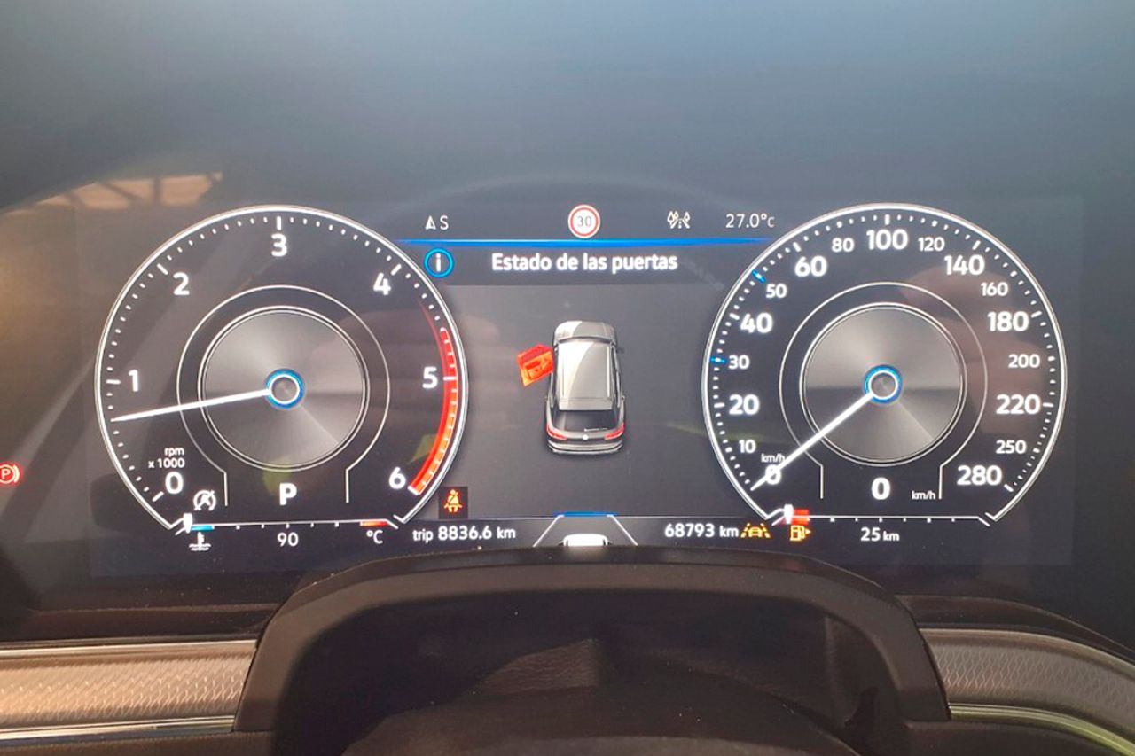 Volkswagen Touareg R-Line 3.0 TDI 170kW (231CV) Tip 4Motion **Techo panorámico** - Foto 5