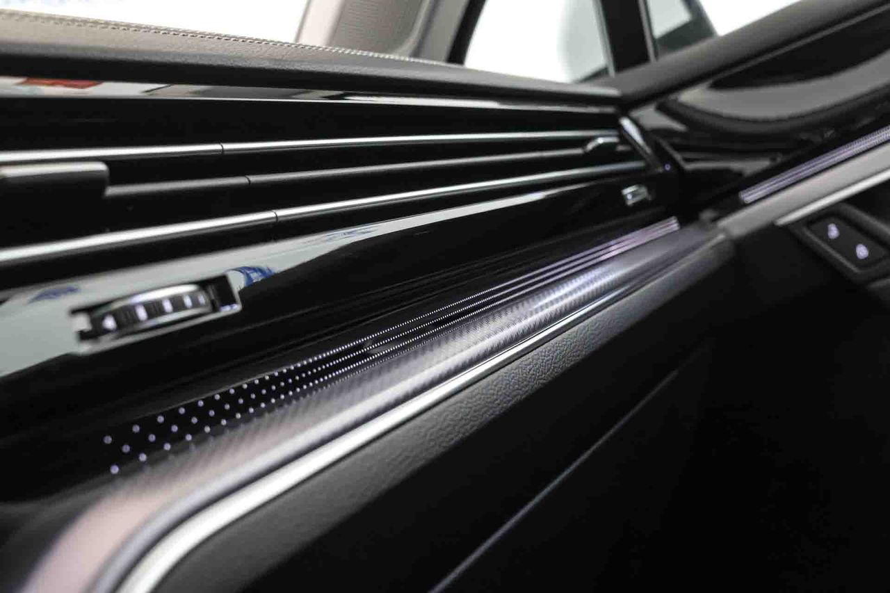 Volkswagen Touareg R-Line 3.0 TDI 170kW (231CV) Tip 4Motion **Techo panorámico** - Foto 51