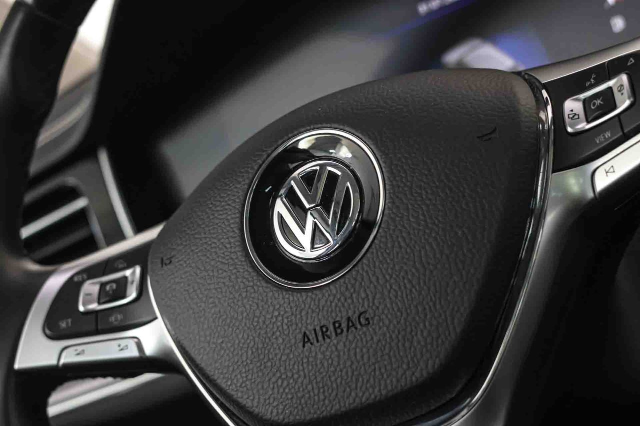 Volkswagen Touareg R-Line 3.0 TDI 170kW (231CV) Tip 4Motion **Techo panorámico** - Foto 35