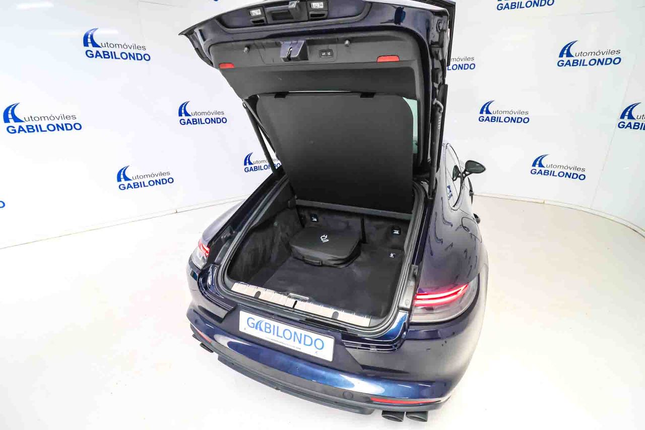 Porsche Panamera 4 E-Hybrid Platinum Edition **Techo panorámico** - Foto 58