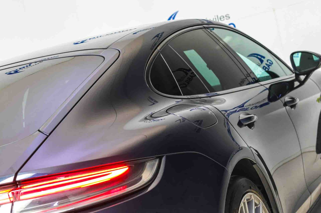 Porsche Panamera 4 E-Hybrid Platinum Edition **Techo panorámico** - Foto 27