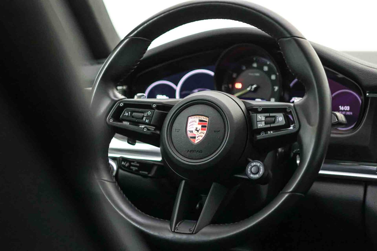 Porsche Panamera 4 E-Hybrid Platinum Edition **Techo panorámico** - Foto 40