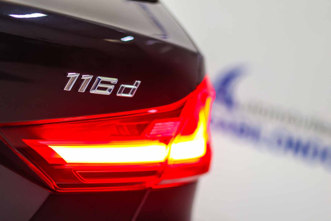BMW Serie 1 116d - Foto 13