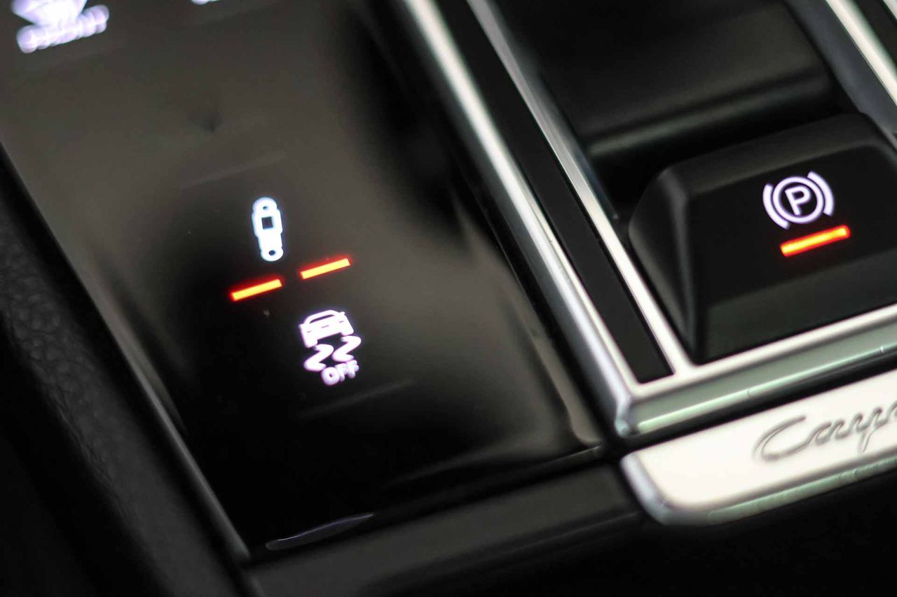 Porsche Cayenne E-Hybrid Coupé **Techo panorámico** - Foto 48