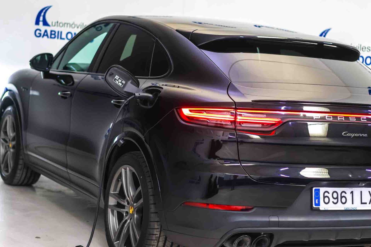 Porsche Cayenne E-Hybrid Coupé **Techo panorámico** - Foto 29