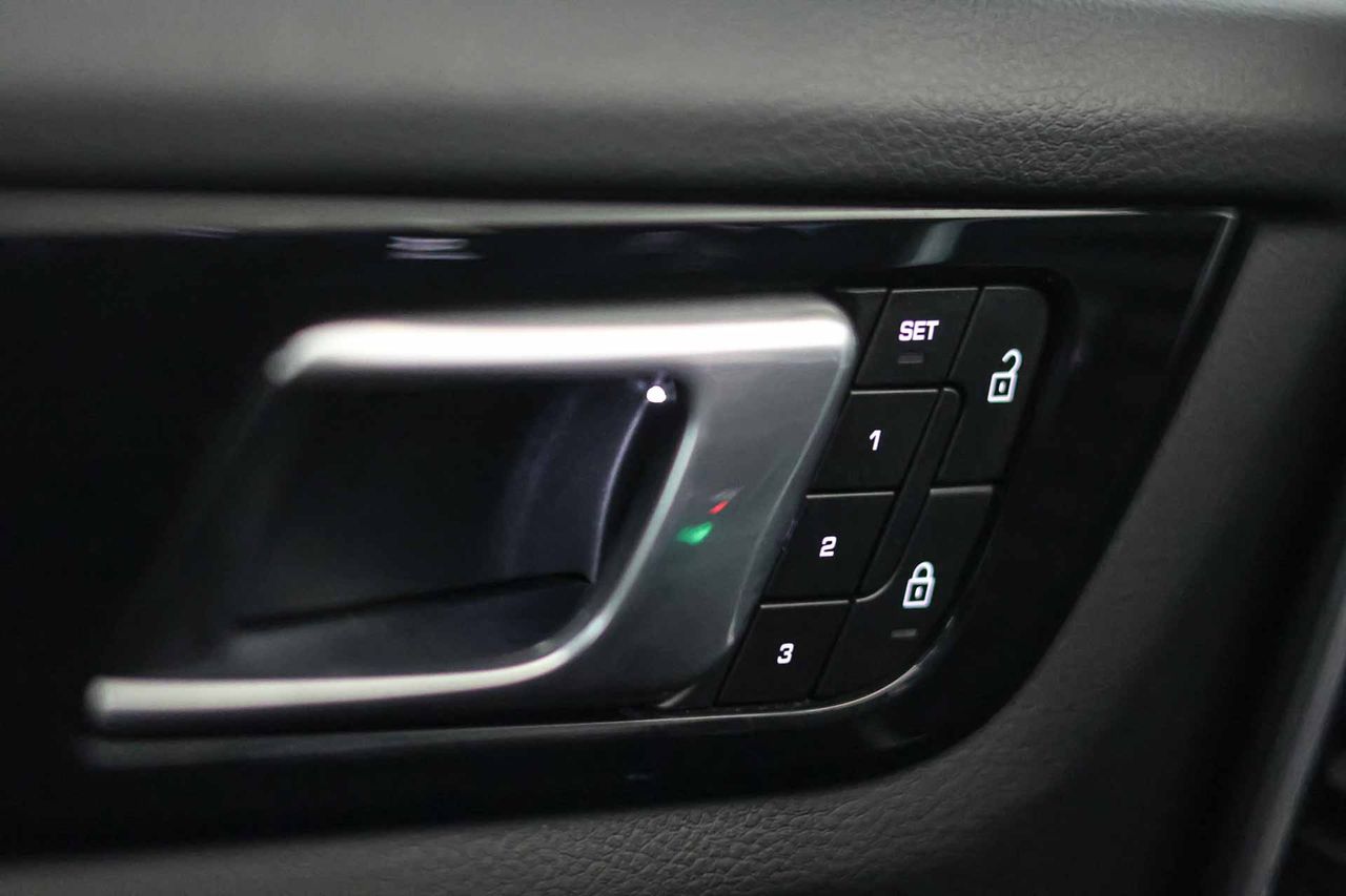 Porsche Cayenne E-Hybrid Coupé **Techo panorámico** - Foto 35