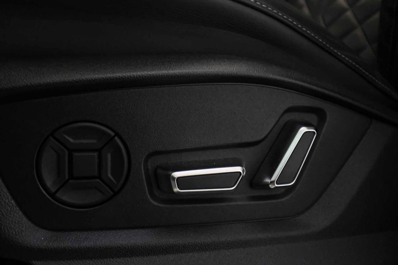 Audi Q7 Black line plus 45 TDI 170kW qua. ti. SLine **Techo panorámico** 7 Plazas - Foto 32