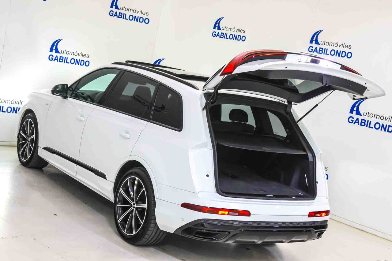 Audi Q7 Black line plus 45 TDI 170kW qua. ti. SLine **Techo panorámico** 7 Plazas - Foto 22