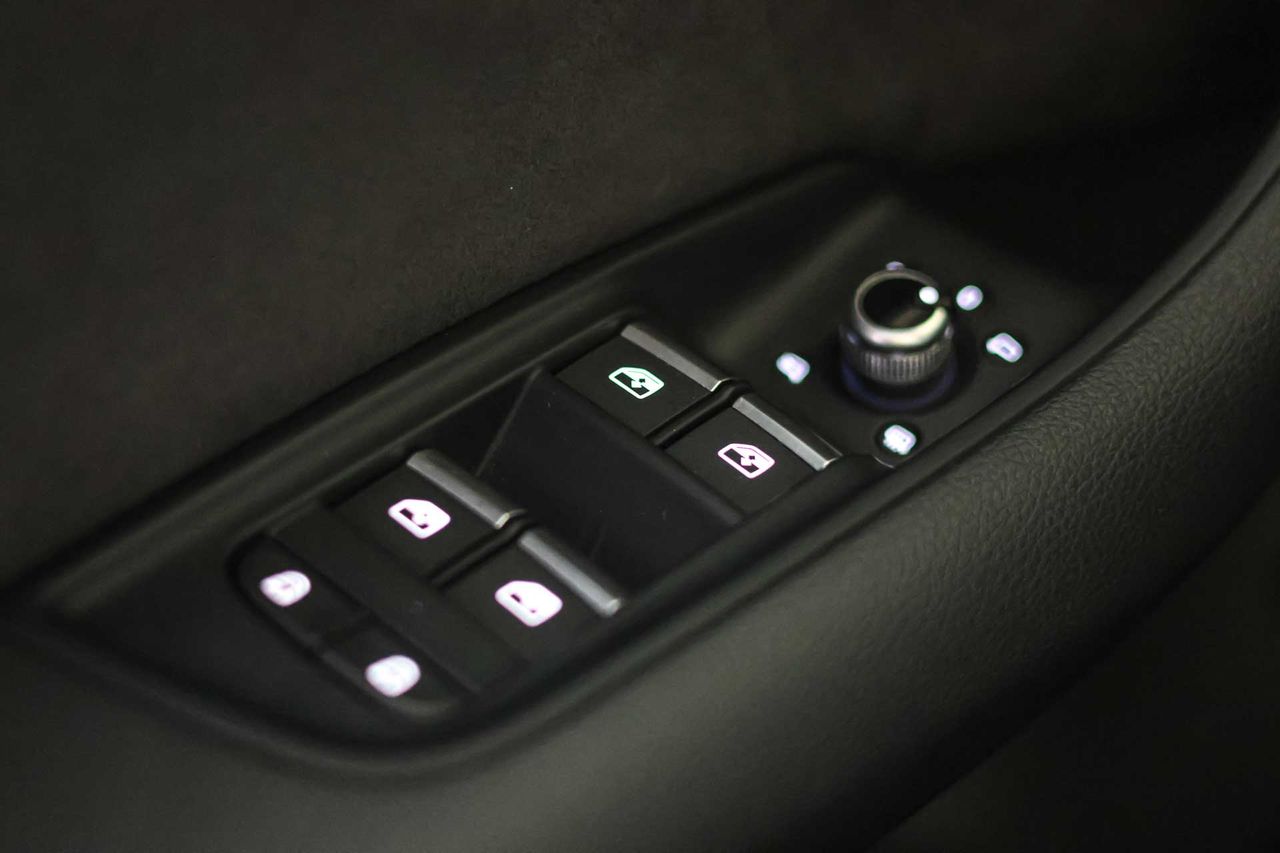 Audi Q7 Black line plus 45 TDI 170kW qua. ti. SLine **Techo panorámico** 7 Plazas - Foto 34