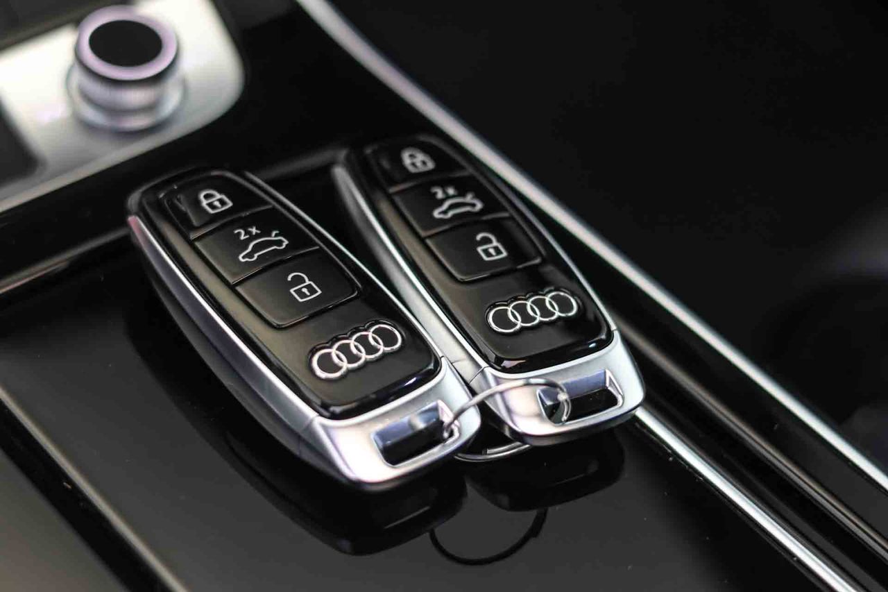 Audi Q7 Black line plus 45 TDI 170kW qua. ti. SLine **Techo panorámico** 7 Plazas - Foto 85
