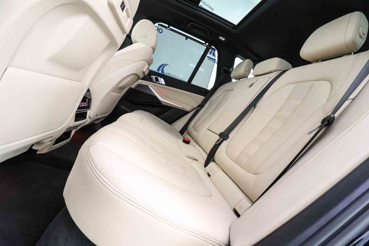 BMW X5 xDrive45e MSport **Techo panorámico** - Foto 56