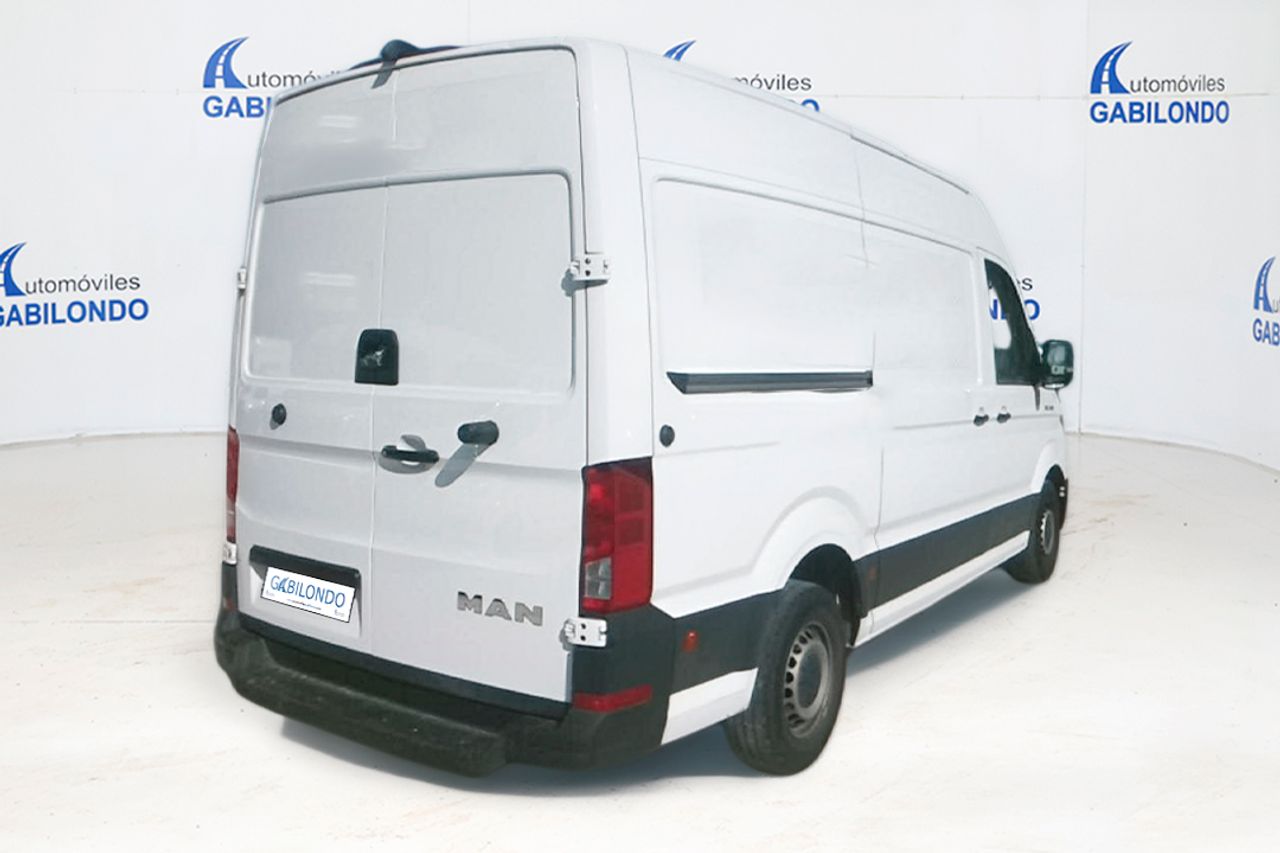 MAN TGE 2.0 TDI L3H3 140CV FWD - Foto 3
