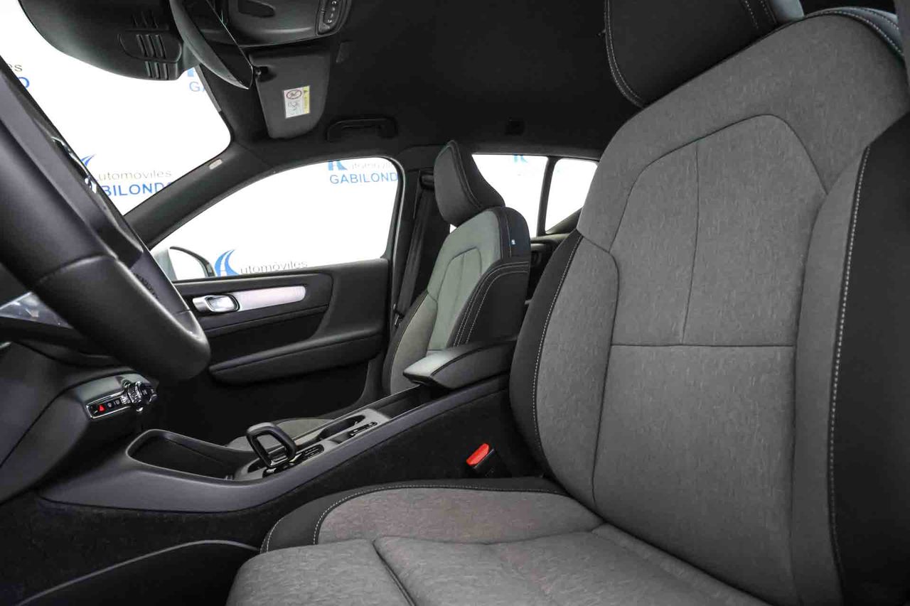 Volvo XC40 1.5 T4 Recharge PHEV Essential Auto - Foto 32