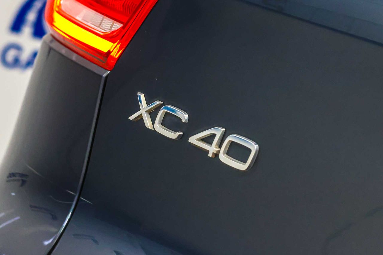 Volvo XC40 1.5 T4 Twin Recharge Core Auto - Foto 18