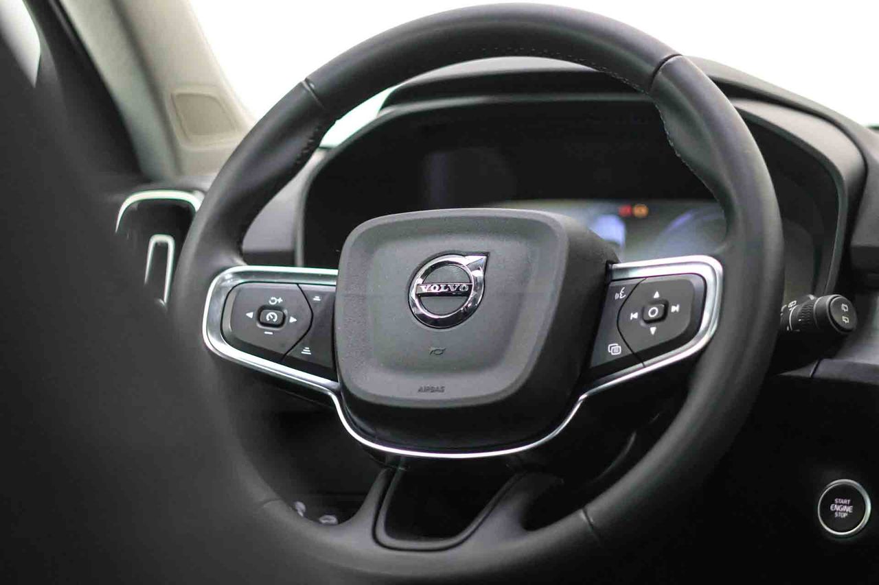 Volvo XC40 1.5 T4 Twin Recharge Core Auto - Foto 39