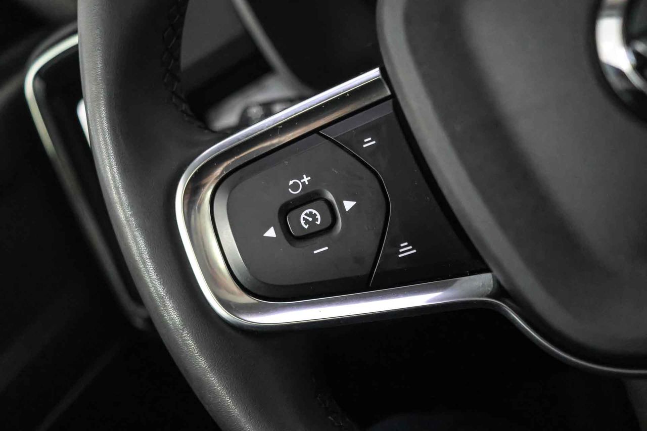 Volvo XC40 1.5 T4 Twin Recharge Core Auto - Foto 41