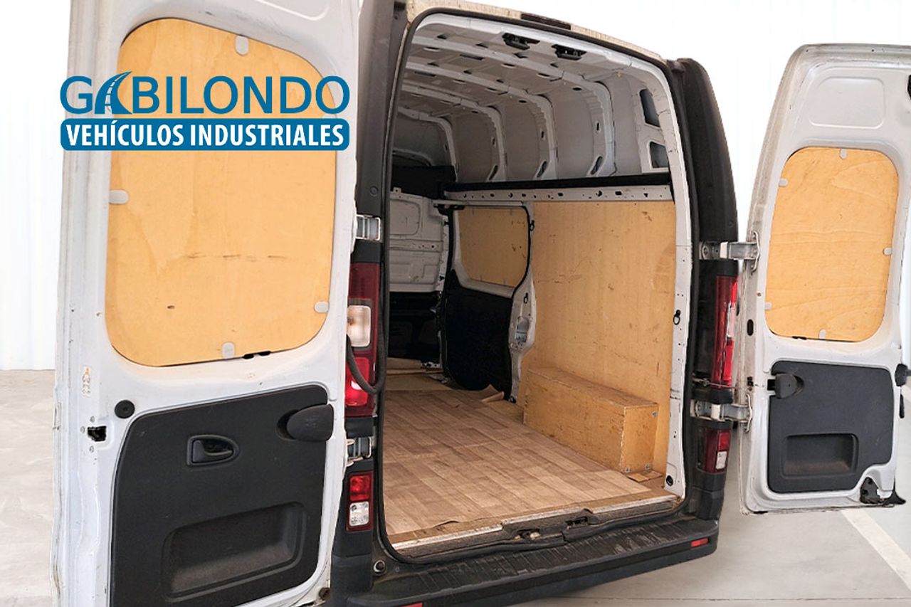 Renault Trafic Furgón L2H2 1.2t 2.0 dCi 145 CV - Foto 5