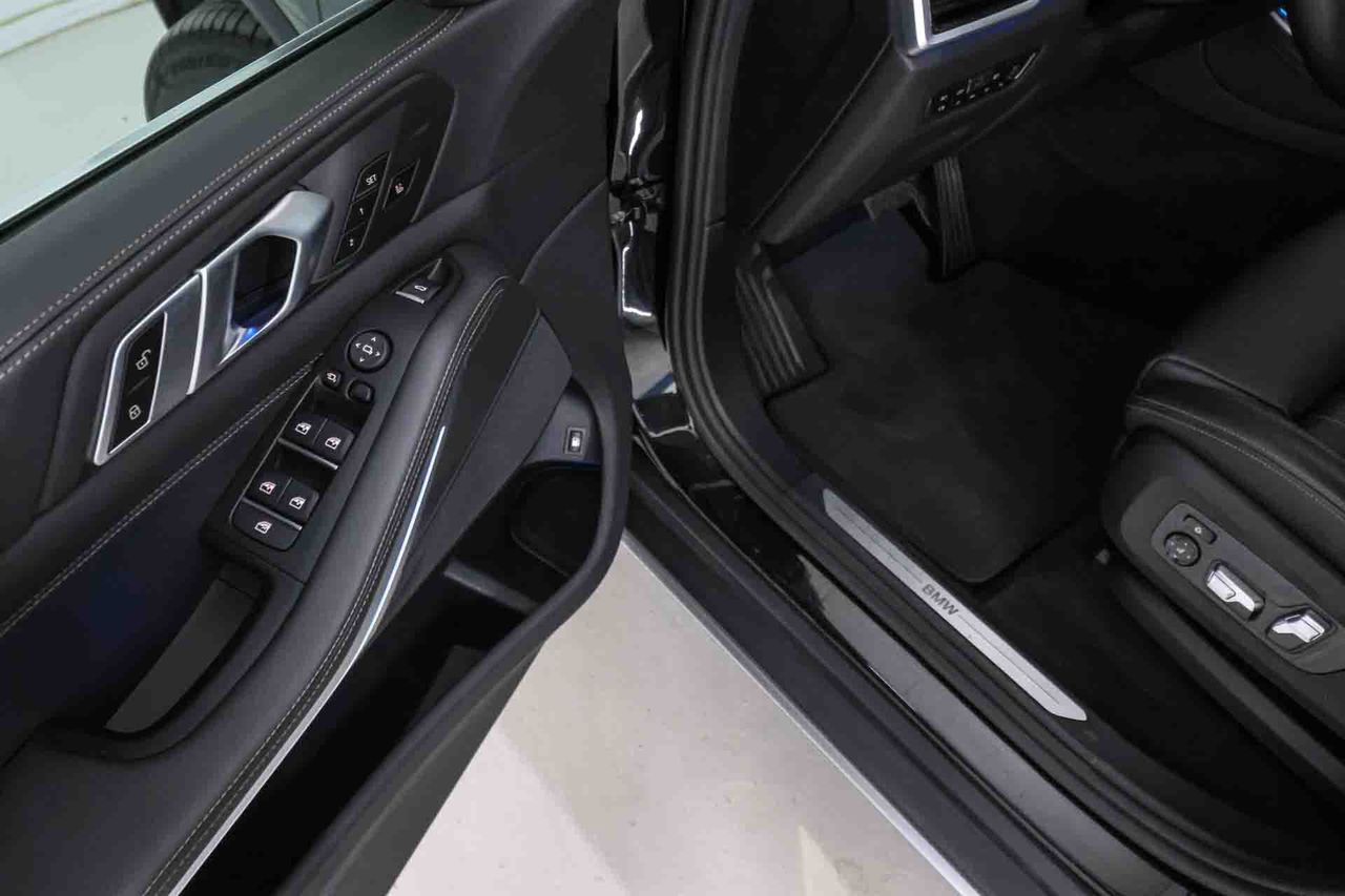 BMW X5 xDrive45e **Techo panorámico** - Foto 34