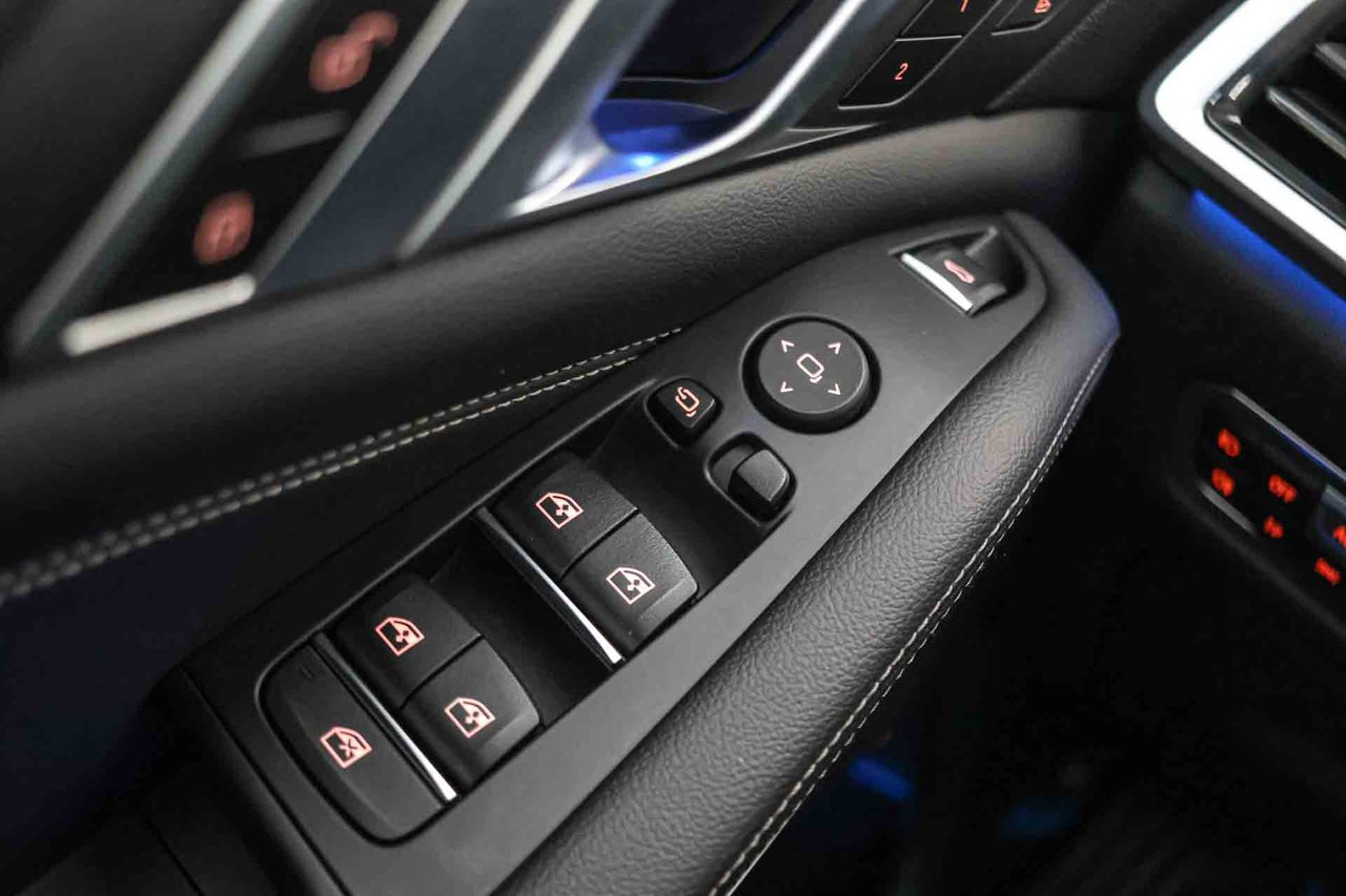 BMW X5 xDrive45e **Techo panorámico** - Foto 35