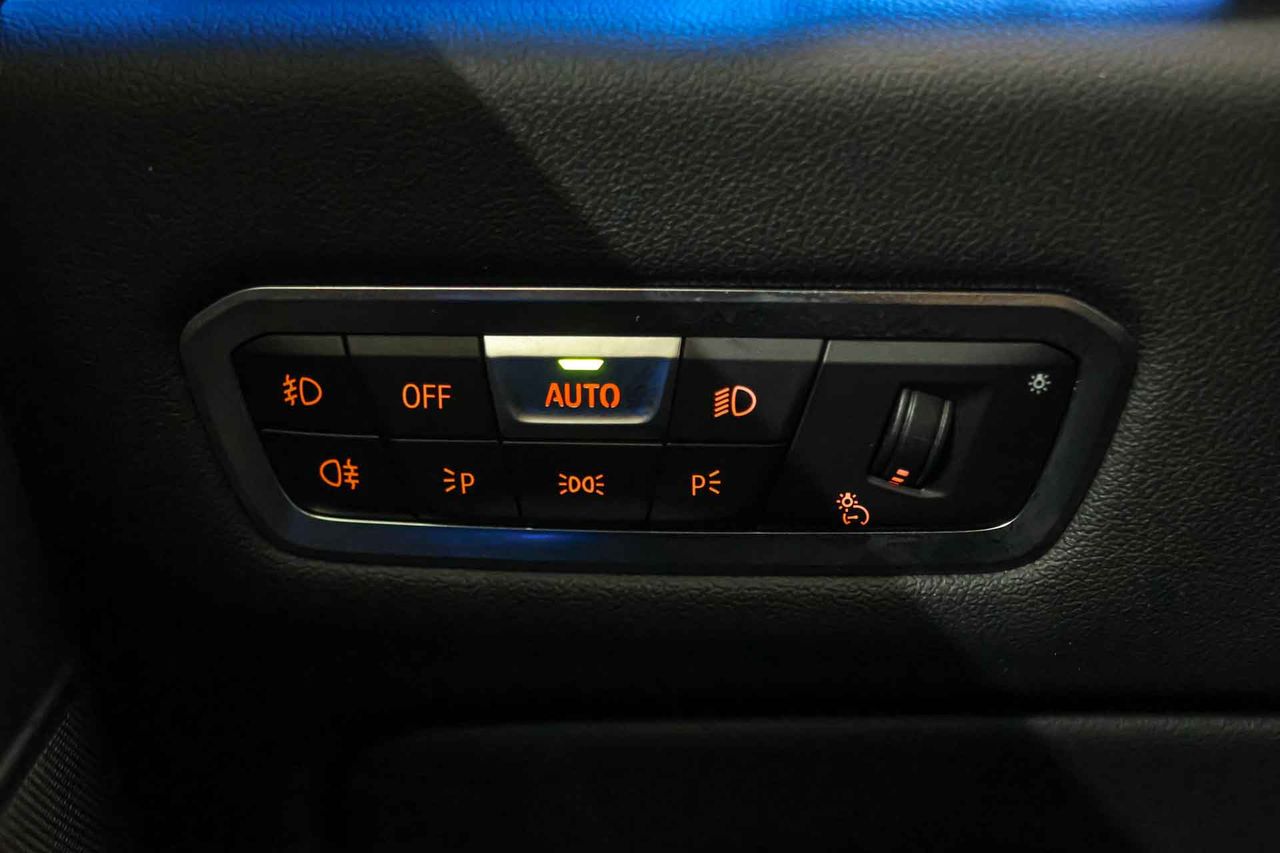 BMW X5 xDrive45e **Techo panorámico** - Foto 37