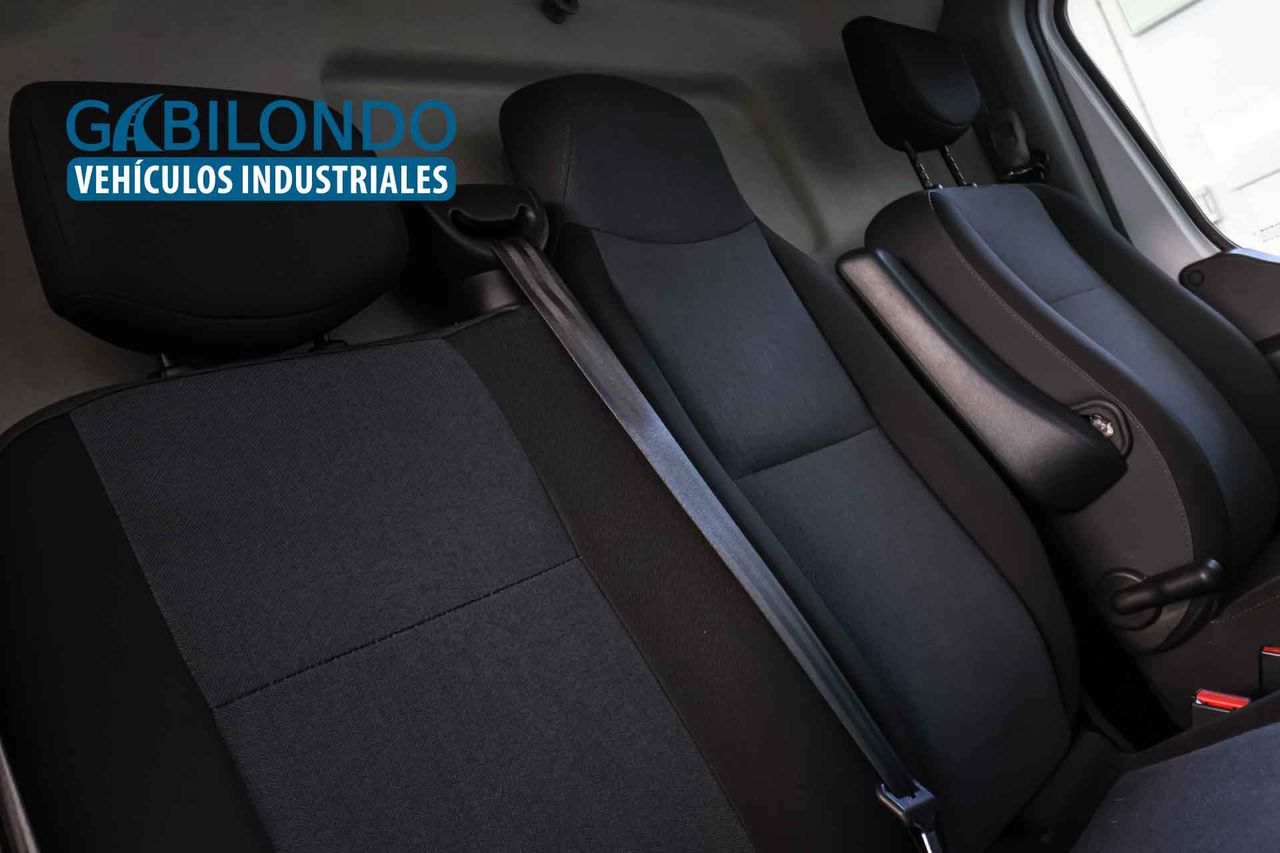 Renault Master Furgón L2H2 3300 Blue dCi 135 Advance - Foto 42