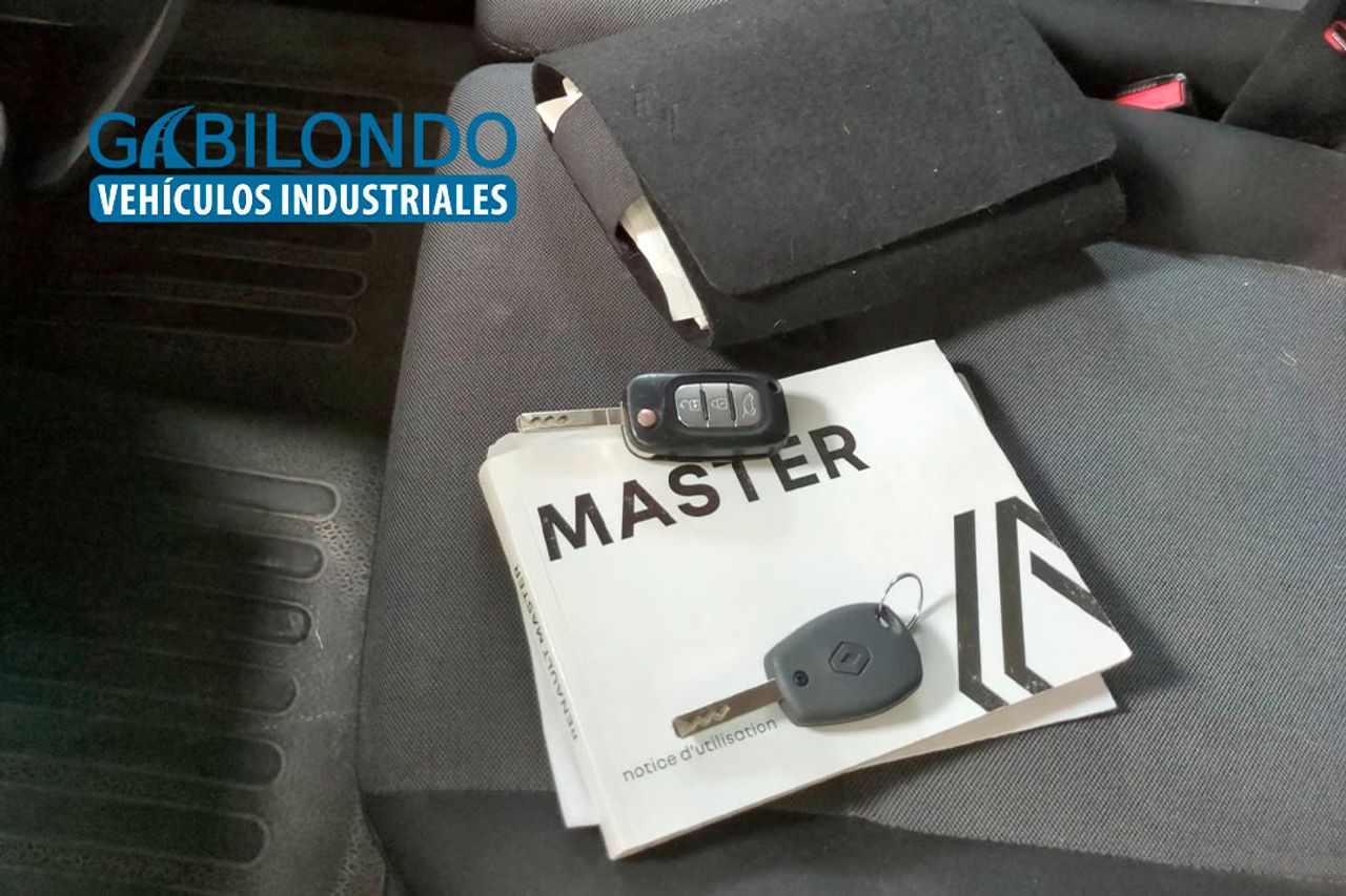 Renault Master Furgón L2H2 3300 Blue dCi 135 Advance - Foto 8