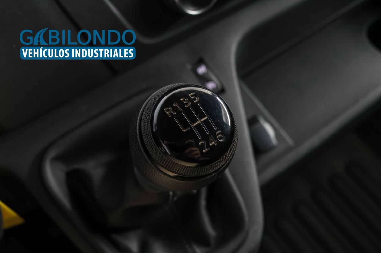 Renault Master Furgón L2H2 3300 Blue dCi 135 Advance - Foto 37
