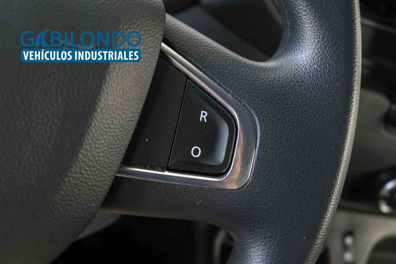 Renault Master Furgón L2H2 3300 Blue dCi 135 Advance - Foto 35