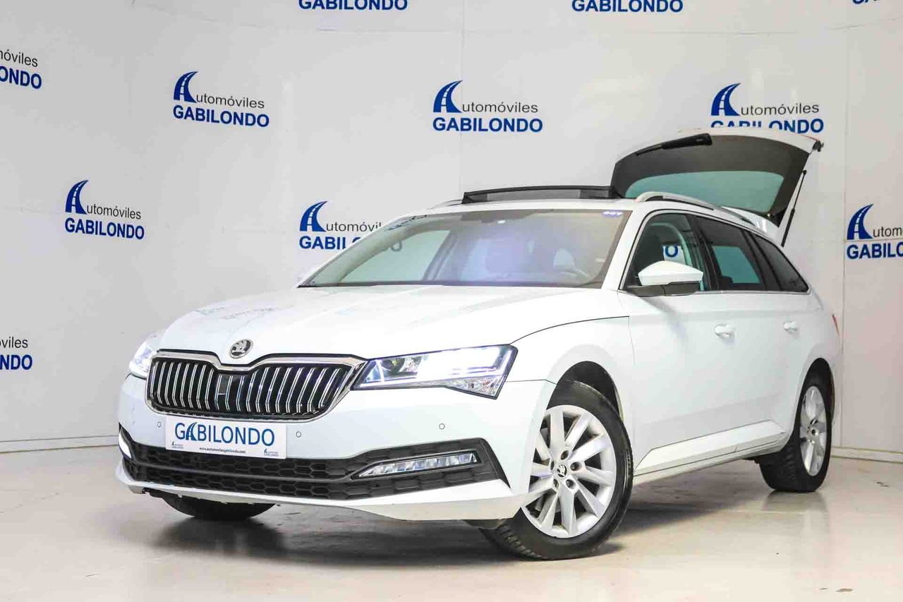 Skoda Superb Combi 2.0 TDI 110kW (150CV) DSG Ambition **Techo panorámico** - Foto 16