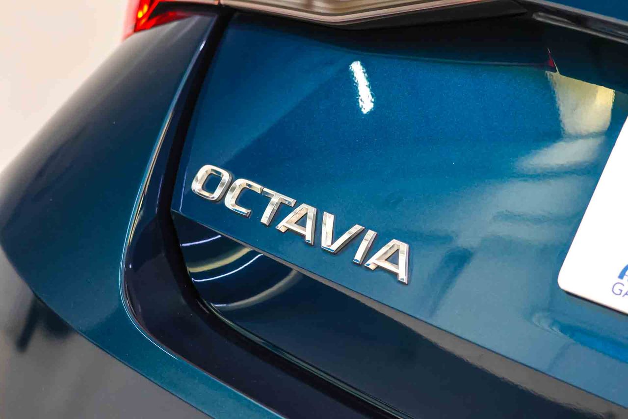 Skoda Octavia 1.4 TSI 110kW/150kW DSG PHEV Ambition - Foto 18