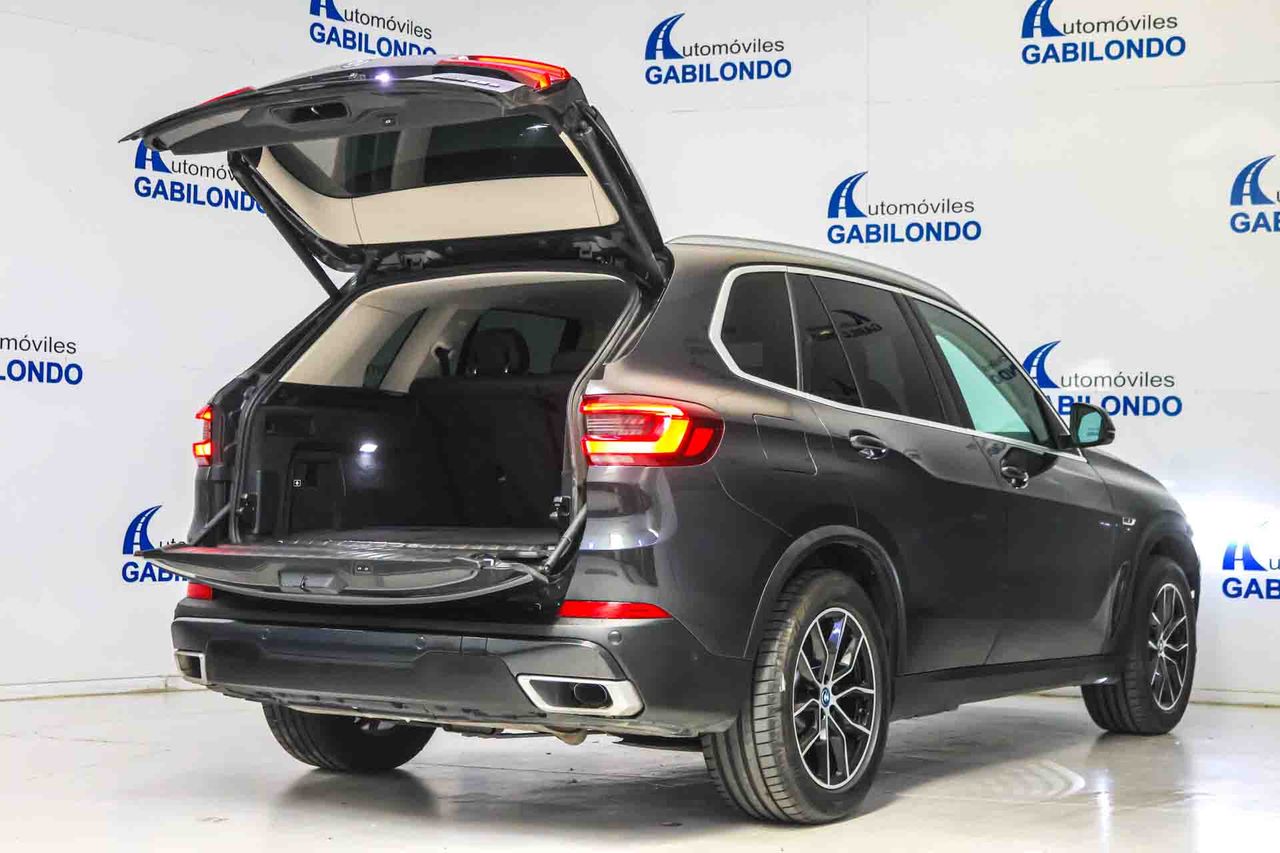 BMW X5 xDrive45e - Foto 23