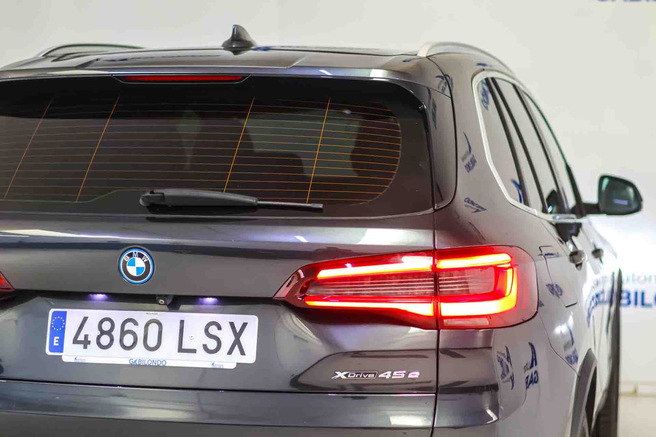 BMW X5 xDrive45e - Foto 28