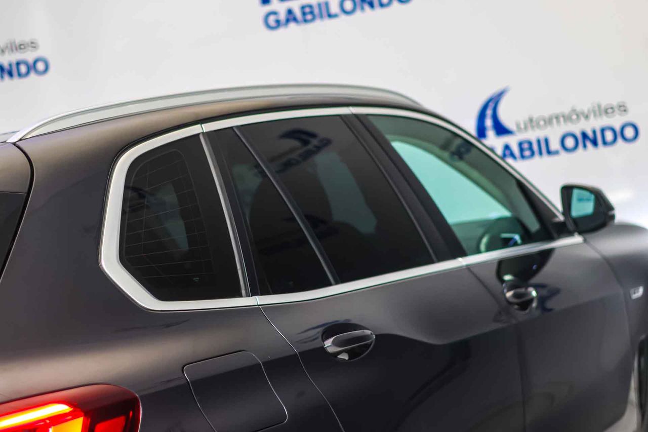 BMW X5 xDrive45e - Foto 21